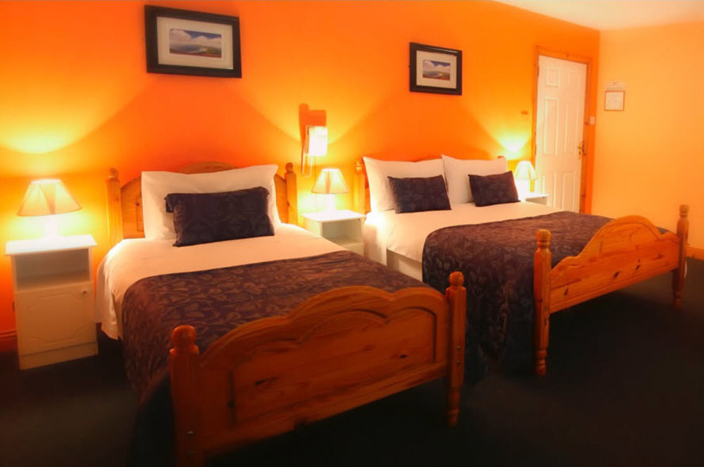 Mccarthy'S Lodge B&B ווסטפורט מראה חיצוני תמונה