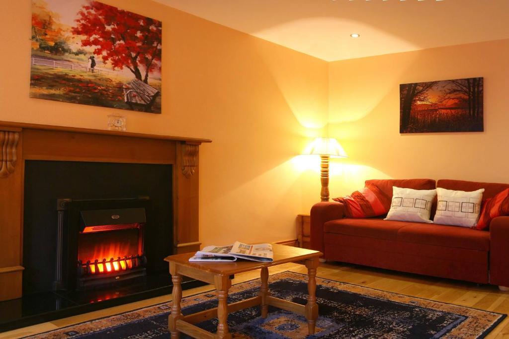 Mccarthy'S Lodge B&B ווסטפורט מראה חיצוני תמונה